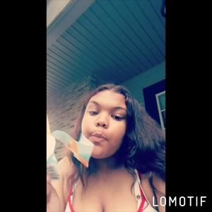 Meet your Posher, Tezia